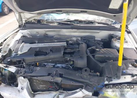 2004 Hyundai Elantra Gls/Gt z USA, uszkodzony, nr VIN KMHDN46D54U897413